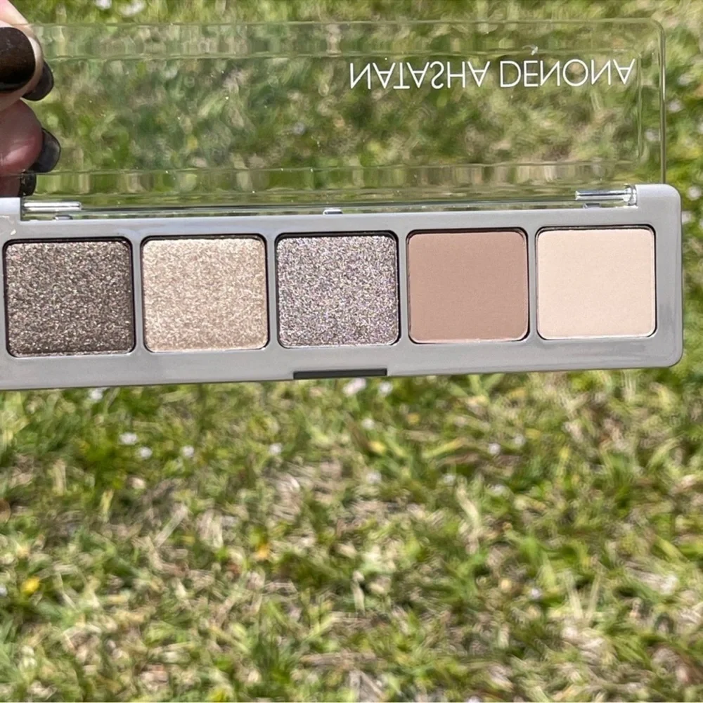 ✨ NATASHA DENONA Hot Taupic Eyeshadow Palette - DISCONTINUED
